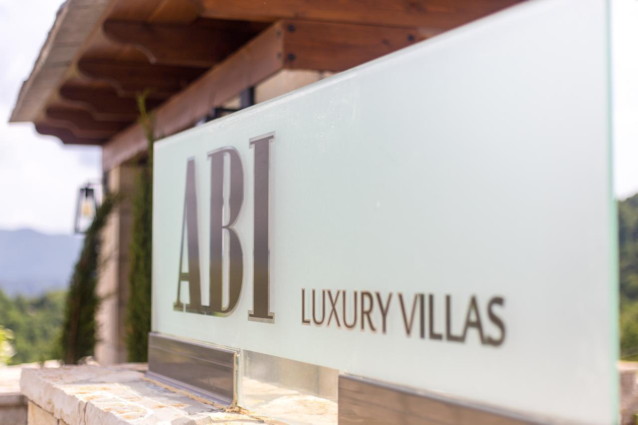 Abi Luxury Villas Monodendri Eksteriør billede